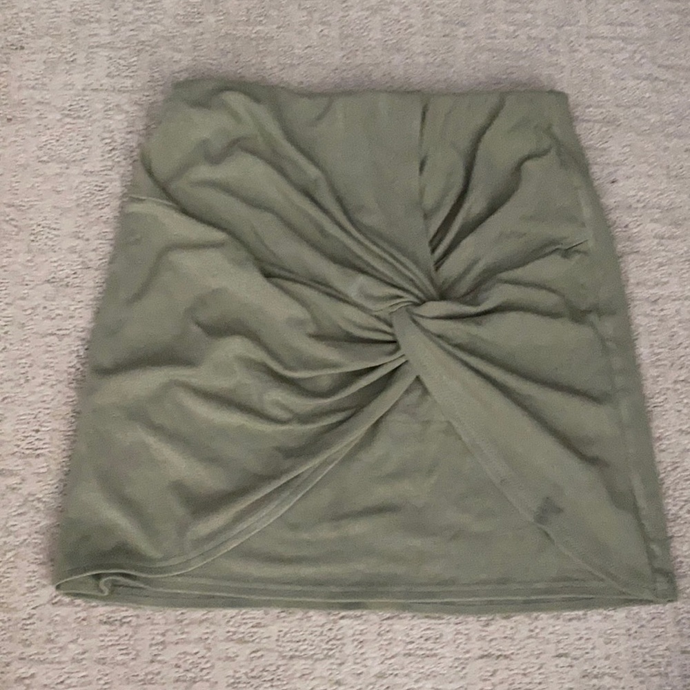 Light green Stretchy Skirt